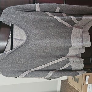 Zenana Outfitters Heathered Gray Women's Sweater- NEW, NEVER WORN BUT NO TAGS!